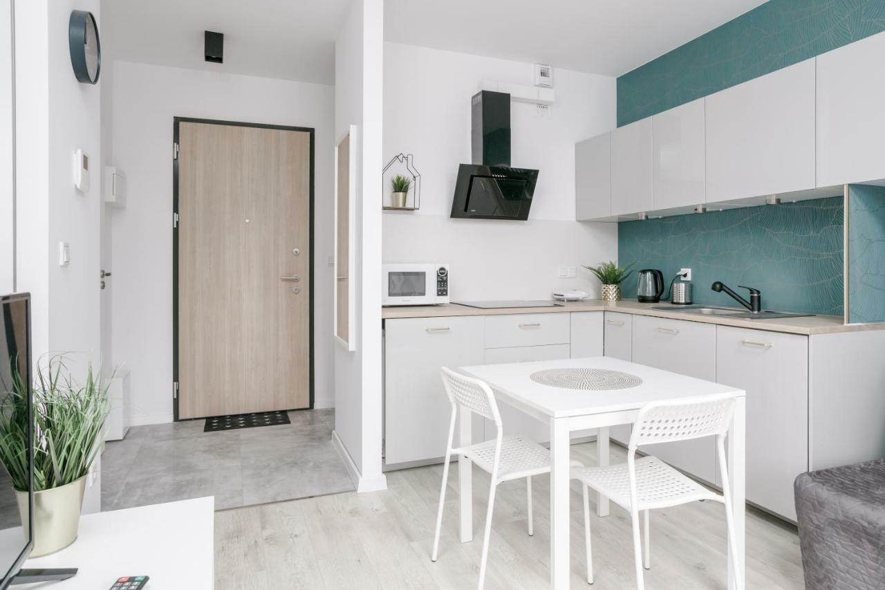 Chill Apartments Wola ワルシャワ エクステリア 写真
