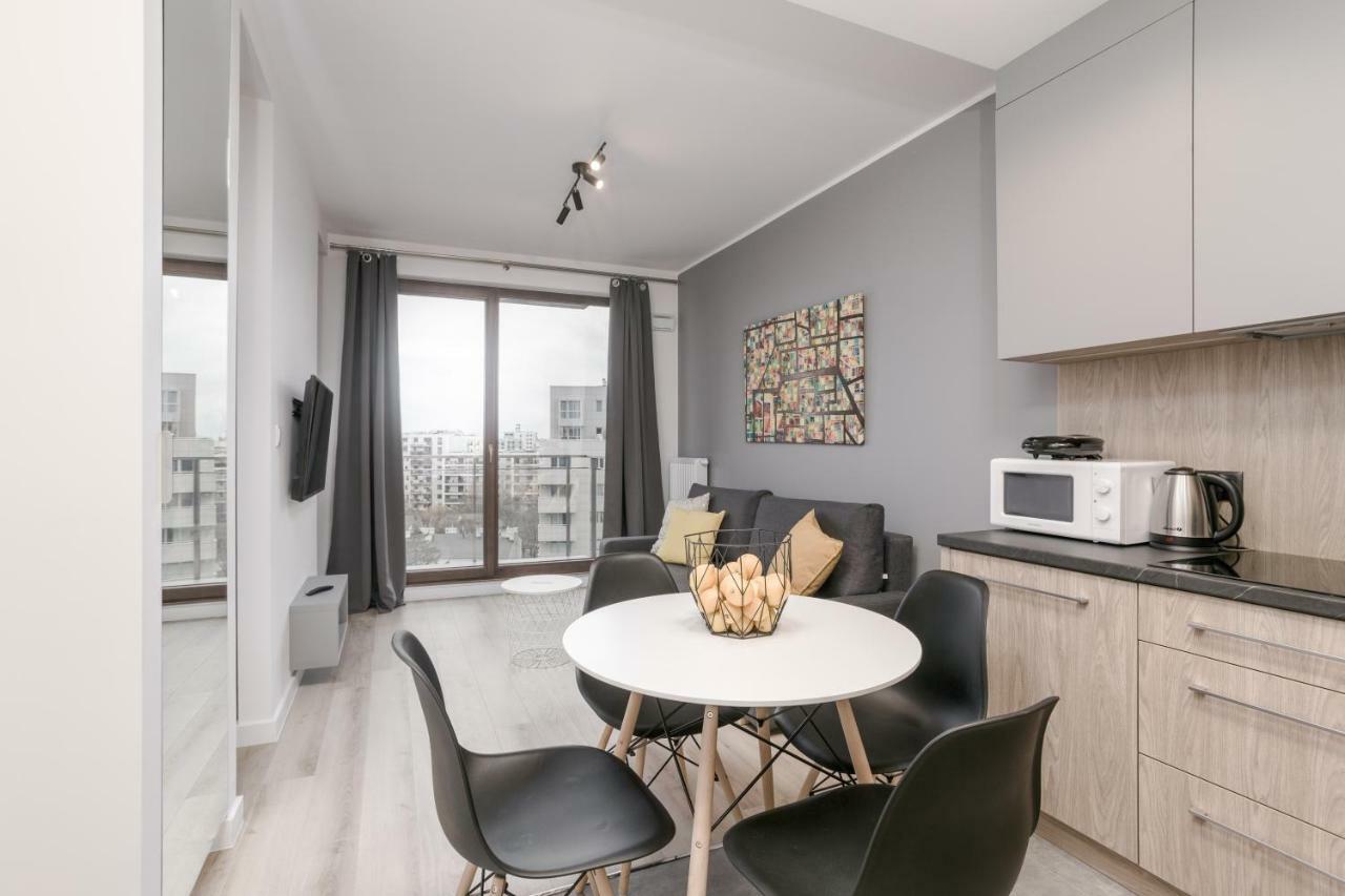 Chill Apartments Wola ワルシャワ エクステリア 写真