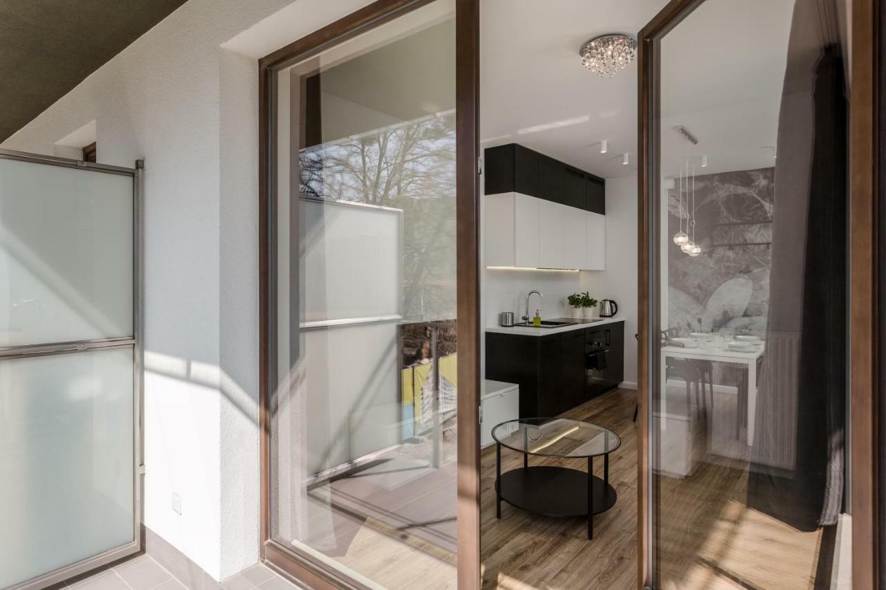 Chill Apartments Wola ワルシャワ エクステリア 写真